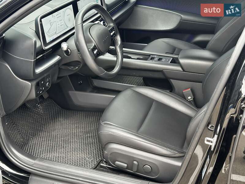 Фастбэк Hyundai Ioniq 6 2023 в Киеве фото 13 Фастбэк Hyundai Ioniq 6 2023 в Киеве