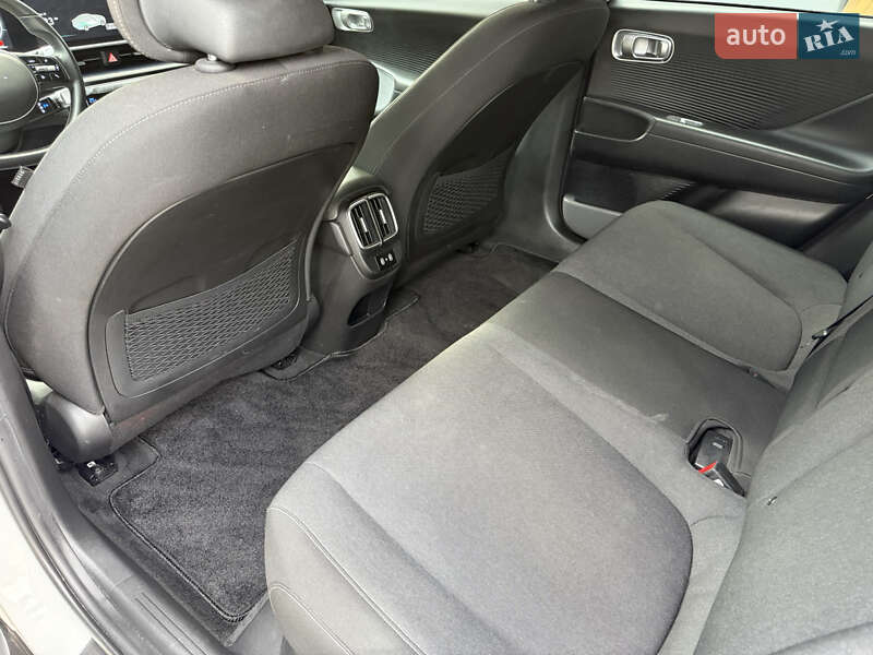 Фастбэк Hyundai Ioniq 6 2024 в Луцке фото 12 Фастбэк Hyundai Ioniq 6 2024 в Луцке