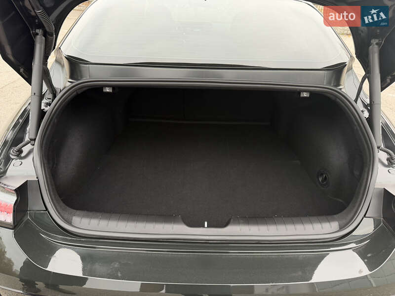 Фастбек Hyundai Ioniq 6 2023 в Запоріжжі