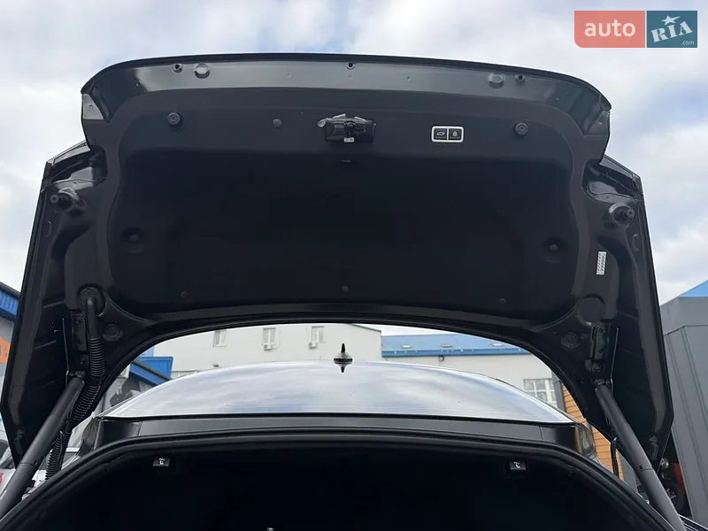 Hyundai Ioniq 6 2023 VIN KMHM34AA6PA051221 фото оголошення 51 з 101