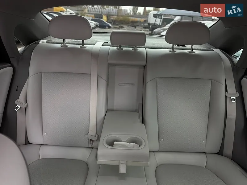 Hyundai Ioniq 6 2023 VIN KMHM34AA6PA051221 фото оголошення 66 з 101