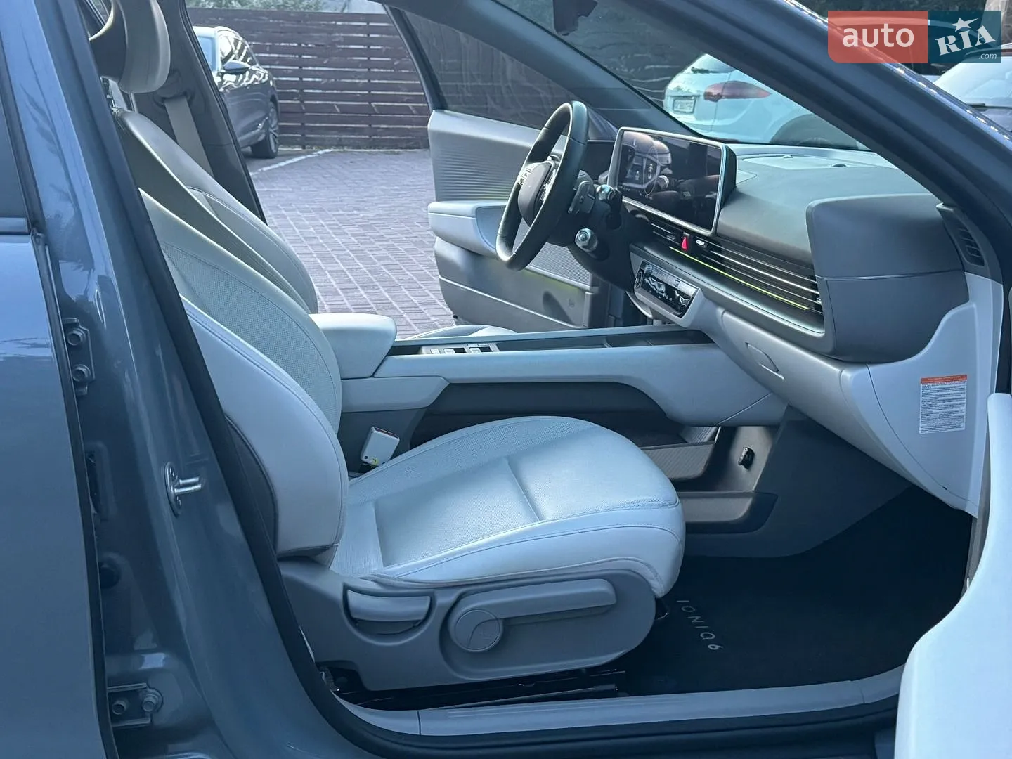 2023 Hyundai IONIQ - мініатюра 31