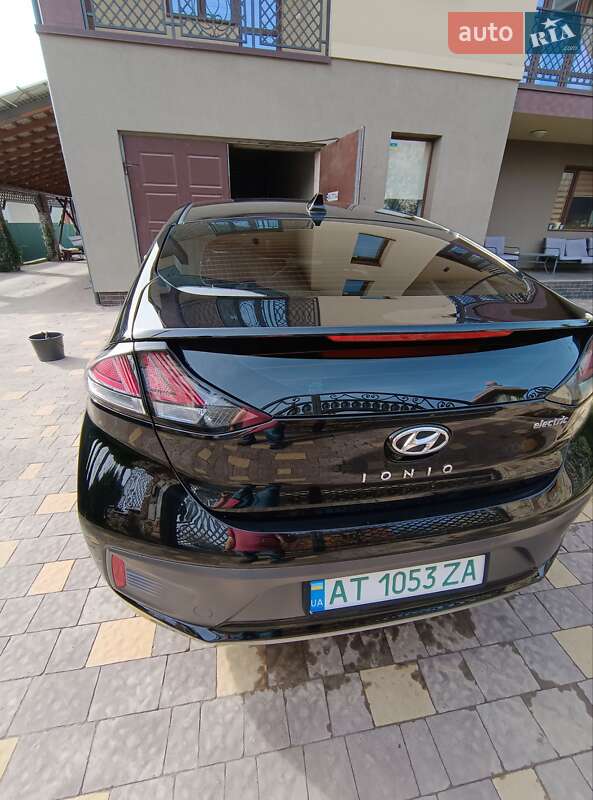 Ліфтбек Hyundai Ioniq Electric 2020 в Богородчанах фото 16 Ліфтбек Hyundai Ioniq Electric 2020 в Богородчанах