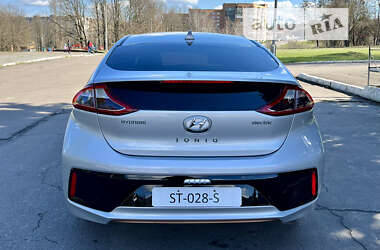 Ліфтбек Hyundai Ioniq Electric 2018 в Рівному