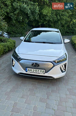 Лифтбек Hyundai Ioniq Electric 2020 в Виннице