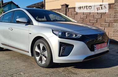 Лифтбек Hyundai Ioniq Electric 2019 в Ровно