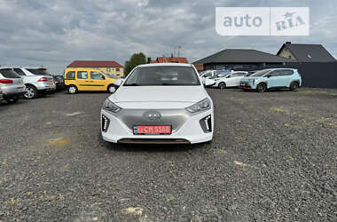 Лифтбек Hyundai Ioniq Electric 2016 в Луцке