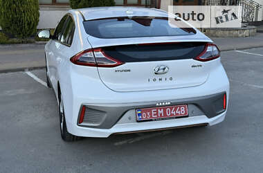 Лифтбек Hyundai Ioniq Electric 2018 в Тернополе