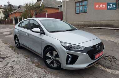 Ліфтбек Hyundai Ioniq Electric 2019 в Первомайську