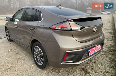 Лифтбек Hyundai Ioniq Electric 2019 в Днепре