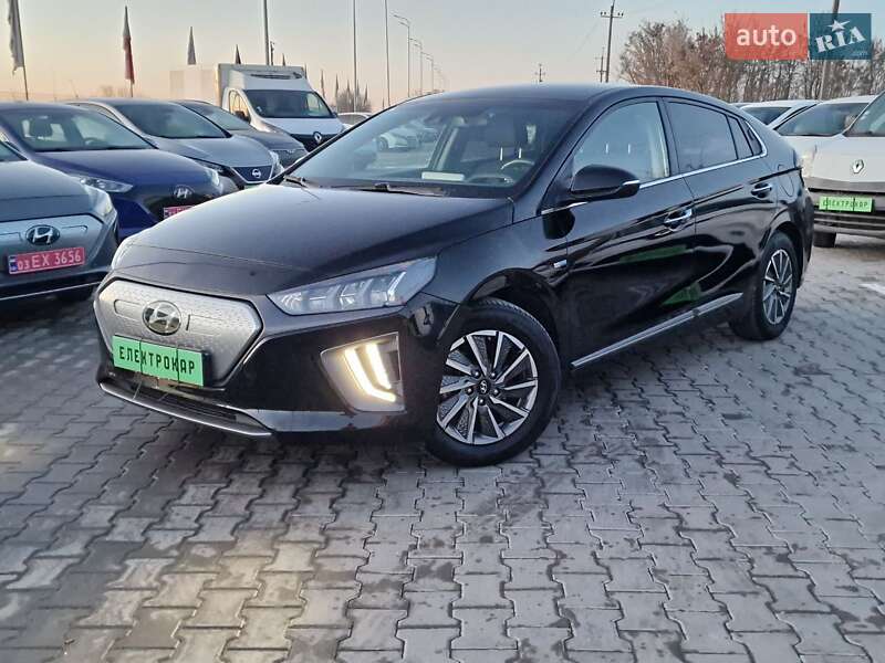 Ліфтбек Hyundai Ioniq Electric 2019 в 