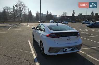 Лифтбек Hyundai Ioniq Electric 2017 в Житомире