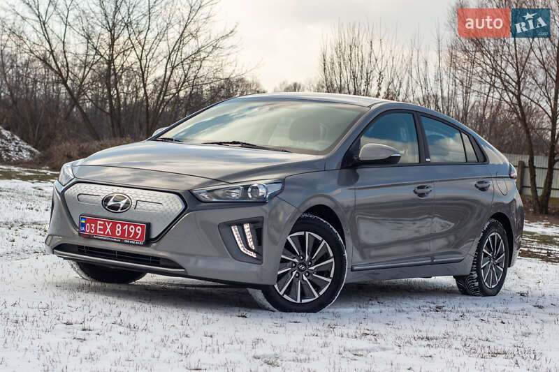 Лифтбек Hyundai Ioniq Electric 2021 в Житомире