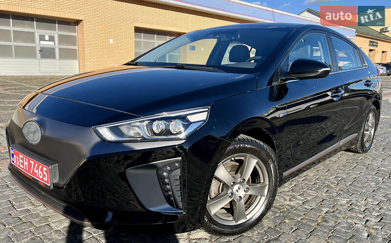 Ліфтбек Hyundai Ioniq Electric 2017 в 
