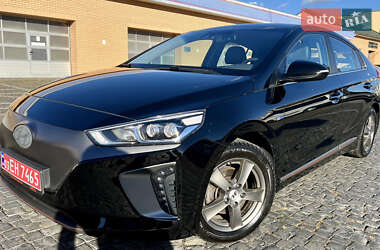 Ліфтбек Hyundai Ioniq Electric 2017 в 