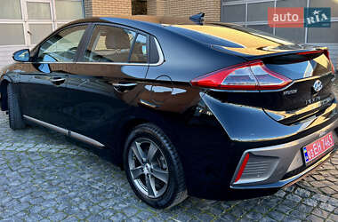 Ліфтбек Hyundai Ioniq Electric 2017 в 