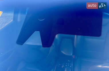 Ліфтбек Hyundai Ioniq Electric 2017 в 