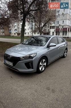 Лифтбек Hyundai Ioniq Electric 2018 в Черкассах