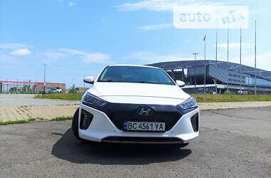 Ліфтбек Hyundai Ioniq 2018 в Львові