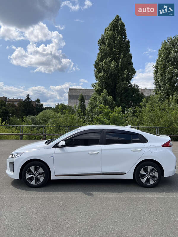 Hyundai Ioniq 2019