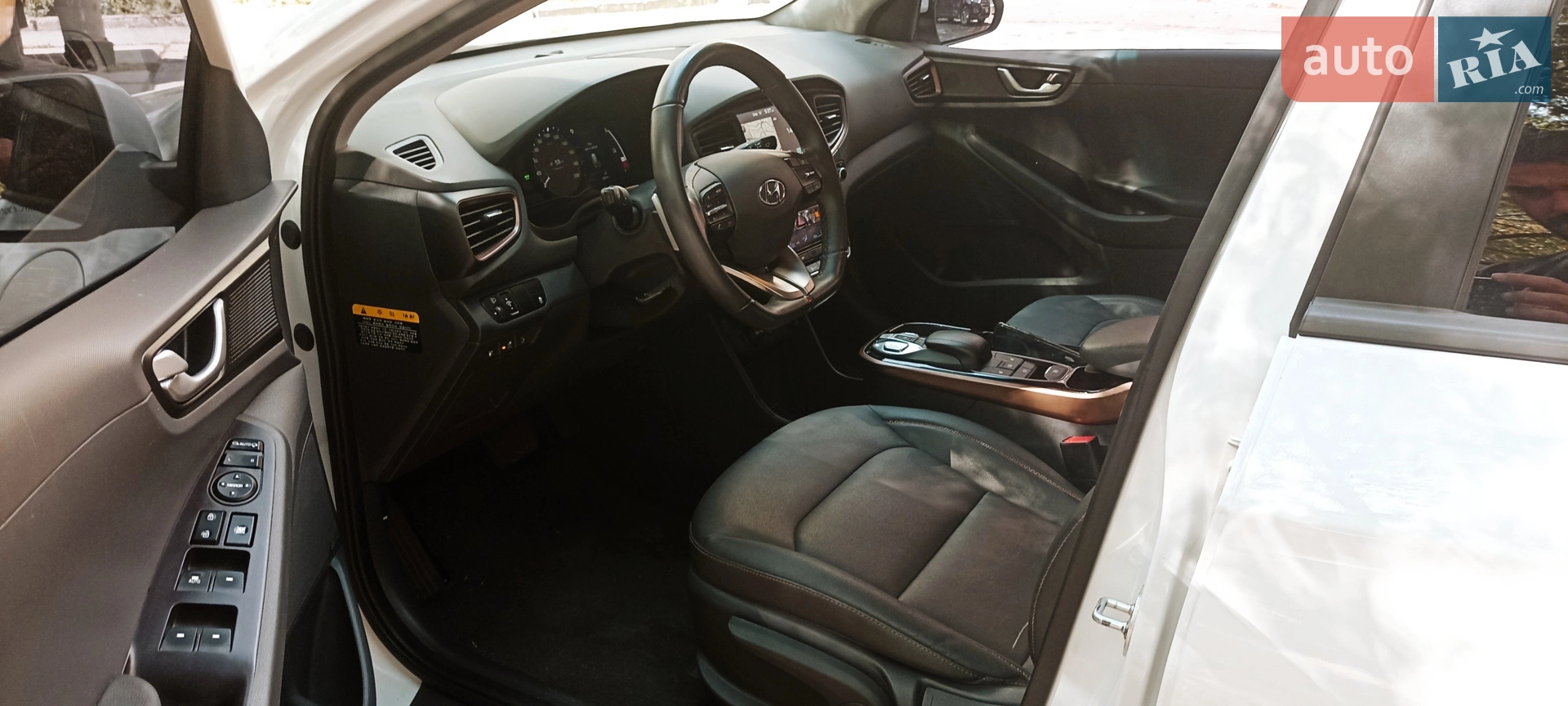 2016 Hyundai IONIQ - мініатюра 23