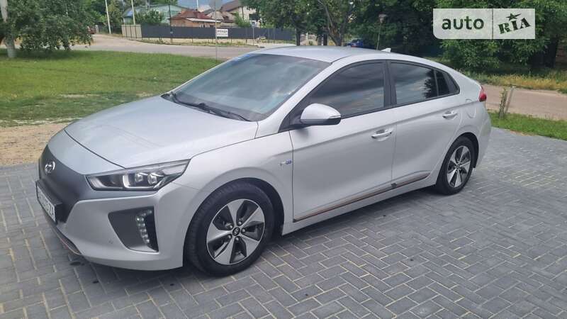 Лифтбек Hyundai Ioniq 2019 в Кропивницком