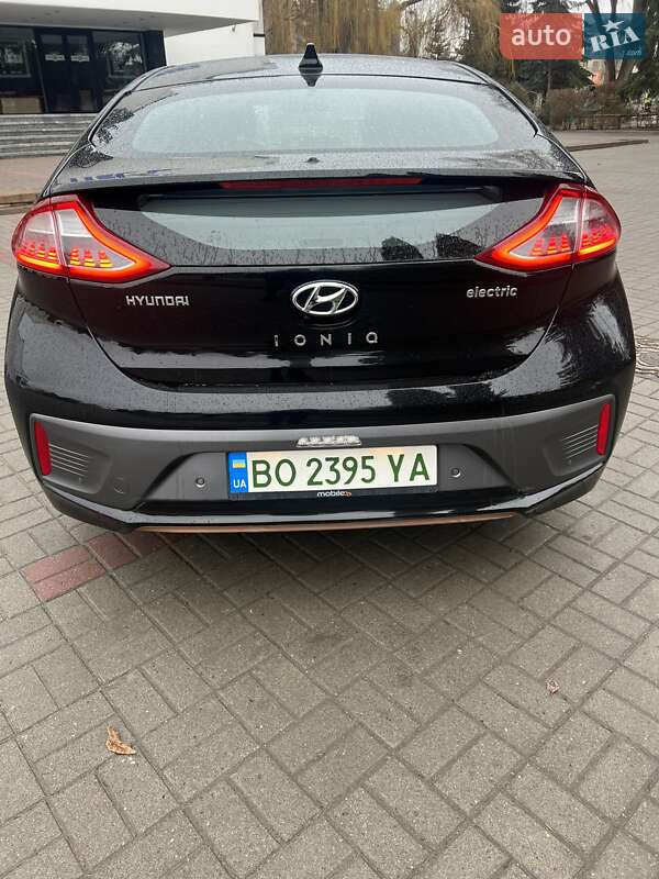 Хетчбек Hyundai Ioniq 2017 в Тернополі