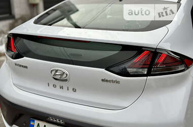 Лифтбек Hyundai Ioniq 2021 в 