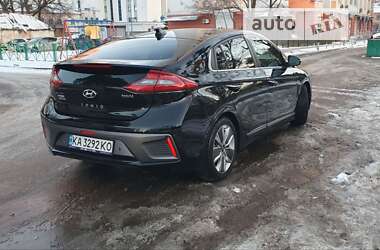 Хетчбек Hyundai Ioniq 2016 в Києві