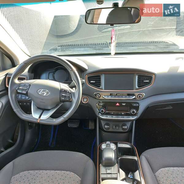 Хетчбек Hyundai Ioniq 2018 в Летичіві