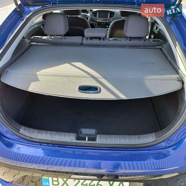 Хетчбек Hyundai Ioniq 2018 в Летичіві