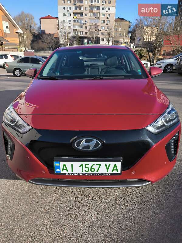Ліфтбек Hyundai Ioniq 2019 в Дніпрі