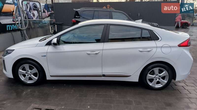 Ліфтбек Hyundai Ioniq 2019 в Івано-Франківську фото 2 Ліфтбек Hyundai Ioniq 2019 в Івано-Франківську