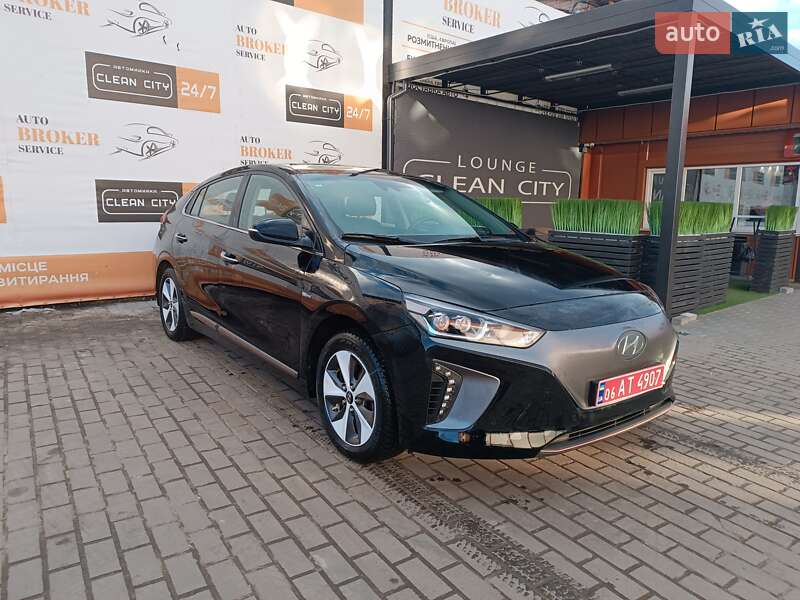 Хетчбек Hyundai Ioniq 2018 в Києві