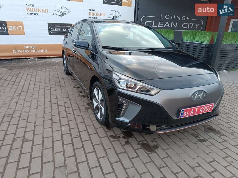 Хетчбек Hyundai Ioniq 2018 в Києві