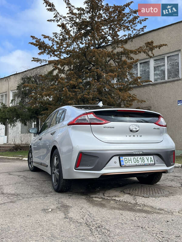 Хэтчбек Hyundai Ioniq 2017 в Белгороде-Днестровском
