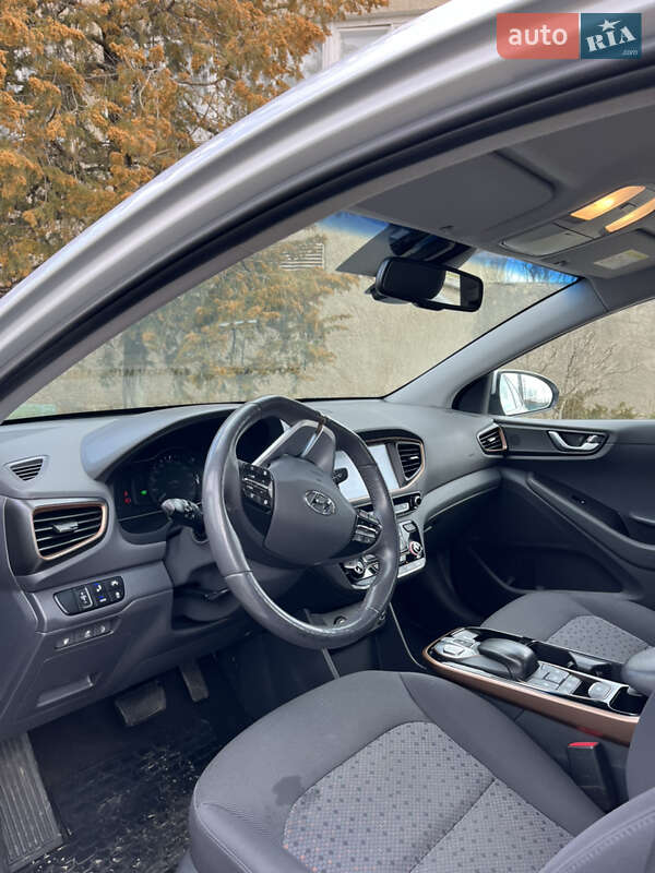 Хэтчбек Hyundai Ioniq 2017 в Белгороде-Днестровском