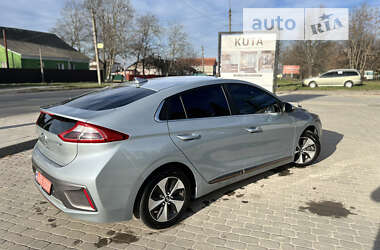 Хетчбек Hyundai Ioniq 2017 в Кам'янець-Подільському
