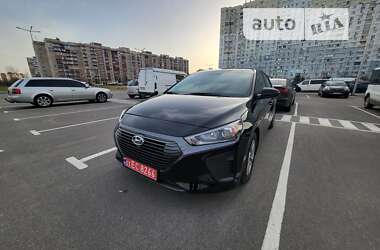 Хэтчбек Hyundai Ioniq 2018 в Киеве