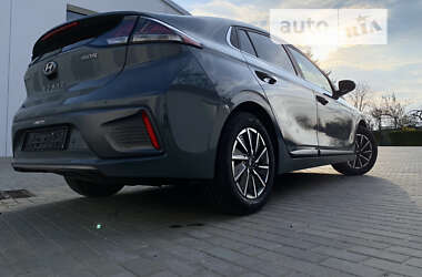 Ліфтбек Hyundai Ioniq 2020 в Львові