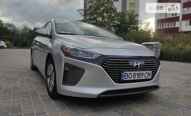 Ліфтбек Hyundai Ioniq 2019 в Тернополі