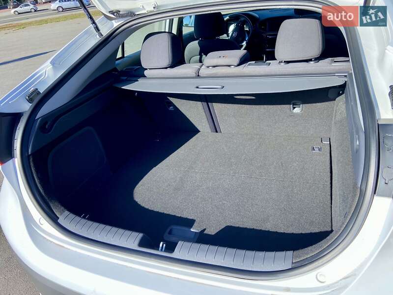 Хетчбек Hyundai Ioniq 2018 в Харкові