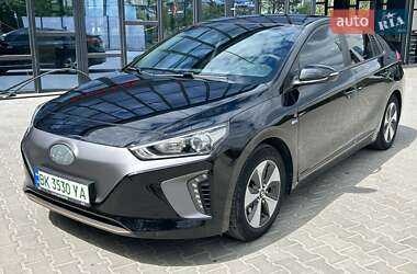 Хэтчбек Hyundai Ioniq 2017 в Ровно