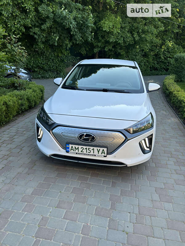 Лифтбек Hyundai Ioniq 2020 в Виннице