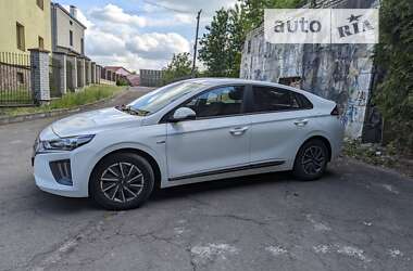Ліфтбек Hyundai Ioniq 2020 в Львові