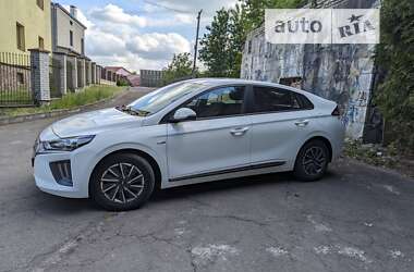 Лифтбек Hyundai Ioniq 2020 в Львове