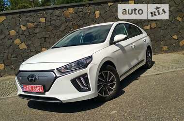 Лифтбек Hyundai Ioniq 2021 в Луцке