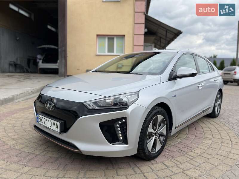 Хетчбек Hyundai Ioniq 2018 в Радивиліві