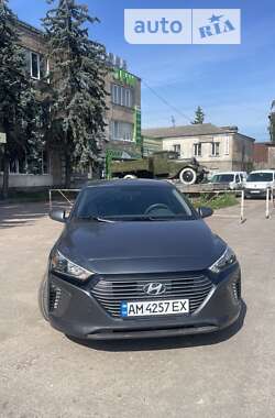 Хетчбек Hyundai Ioniq 2017 в Житомирі