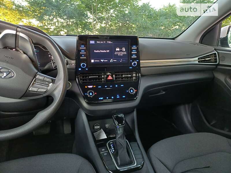 Лифтбек Hyundai Ioniq 2021 в Одессе